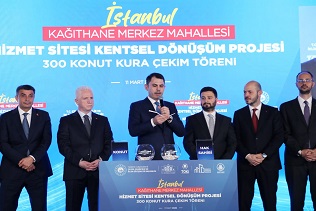 BAKAN KURUM VE BAŞKAN ÖZTEKİN; HAK SAHİPLERİNE EVLERİNİN ANAHTARLARINI TESLİM ETTİ